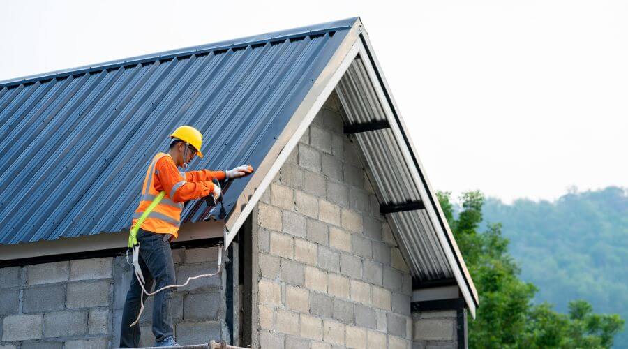 Expert top industrial roofings services in Lawrenceburg, IN